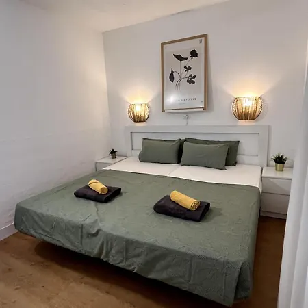 Apartment Casa4you 110 - With Heated Pool, And Partial Sea Views *